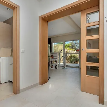 Вилла Hideaway Makarska *